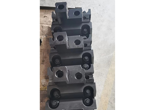 數(shù)控立式車(chē)床強(qiáng)力卡爪